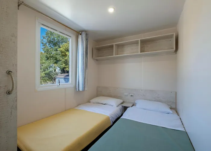 Le Platin La Redoute Campsite *