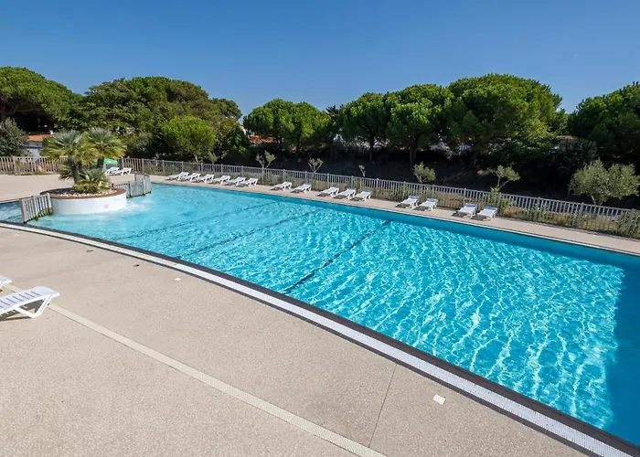 Le Platin La Redoute Campsite